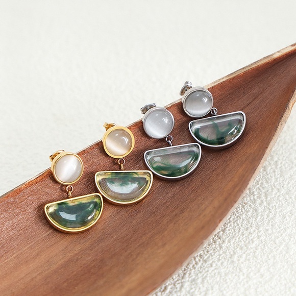 TWO PAIR FOR $55💎*Unique Abstract 18K Gold Plated Resin Drop Earrings*ML - Picture 5 of 11